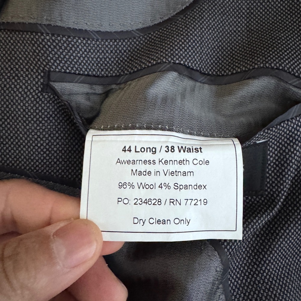 Awearness Kenneth Cole Suit Mens 44L 38W Grey Slim Fit Wool Blend Two Button - Picture 6 of 7